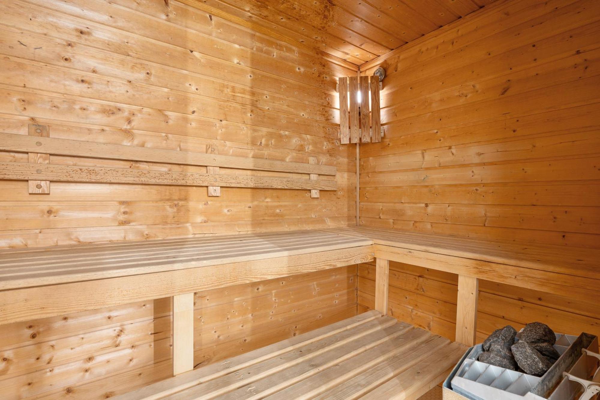 Enter Tromso - Exclusive Apartments ภายนอก รูปภาพ